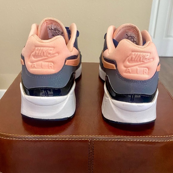 Nike Air Max St - Picture 4 of 11